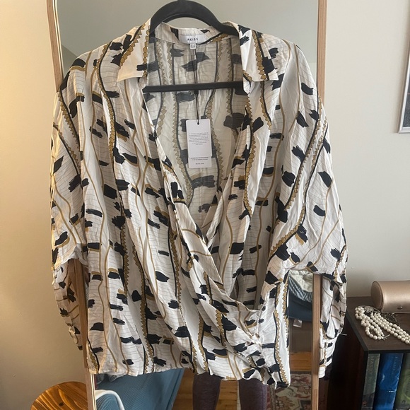NWT Reiss printed top - Picture 2 of 4